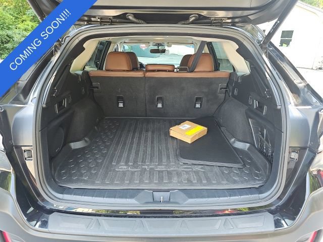 Used 2020 Subaru Outback Touring AWD/4WD image 5