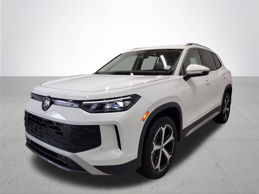New 2026 Volkswagen Tiguan SE image 2