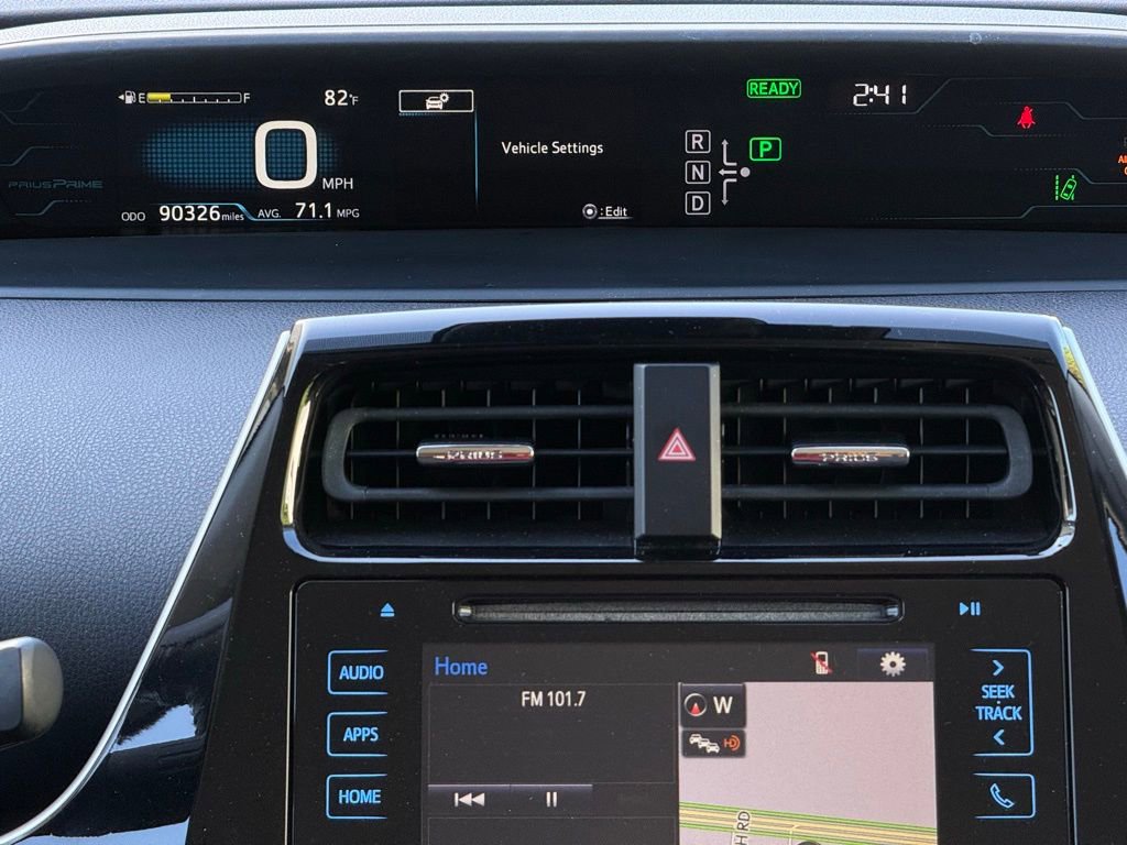 Used 2017 Toyota Prius Prime Plus image 15