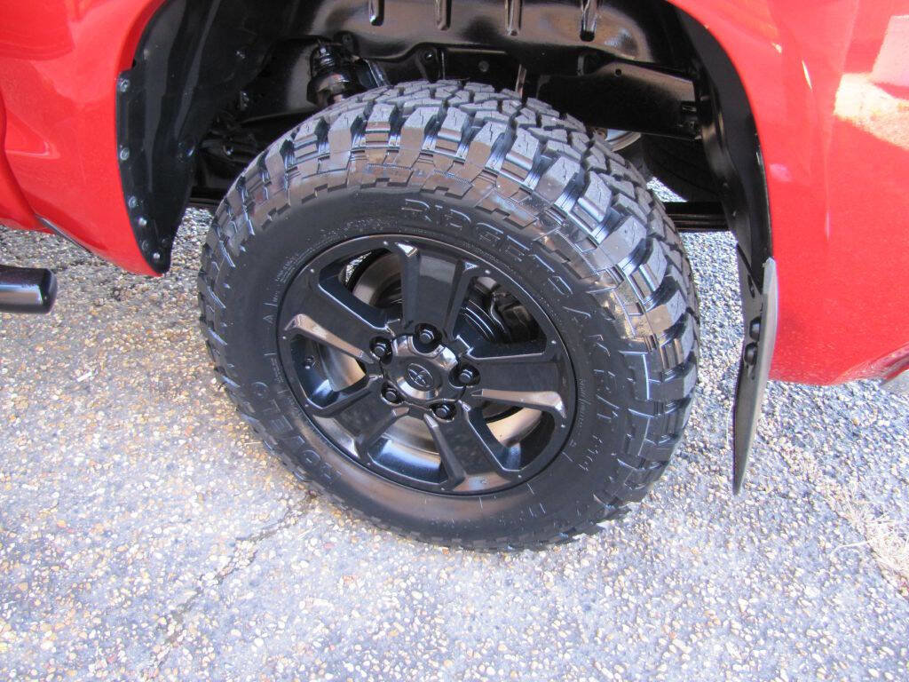 Used 2019 Toyota Tundra SR5 image 33