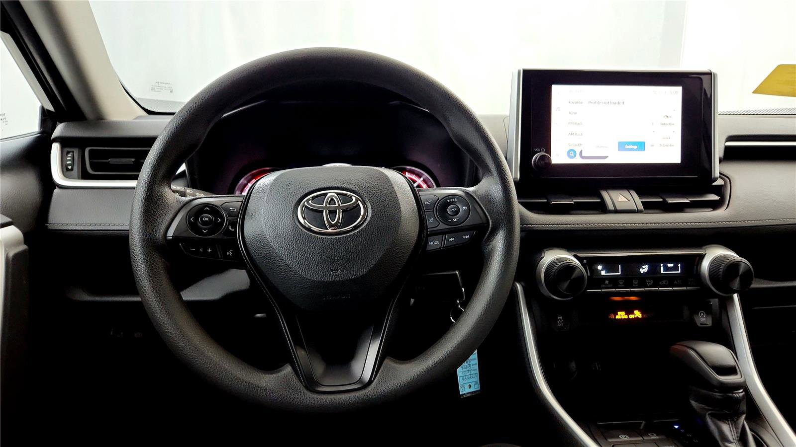 Certified 2023 Toyota RAV4 LE image 27