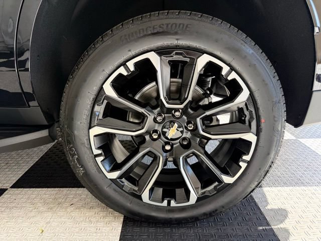 New 2026 Chevrolet Tahoe Premier AWD/4WD image 13