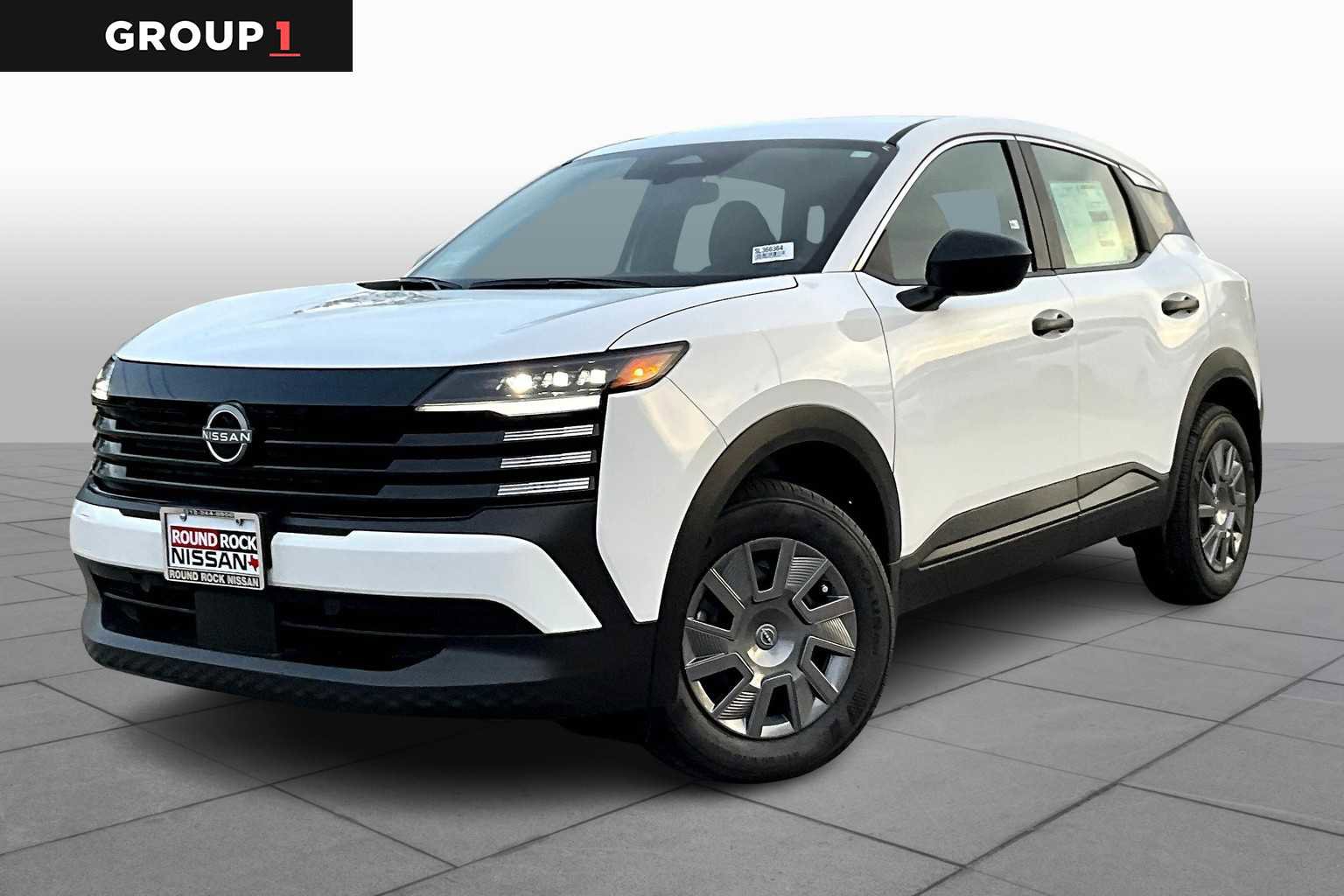 New 2025 Nissan Kicks S