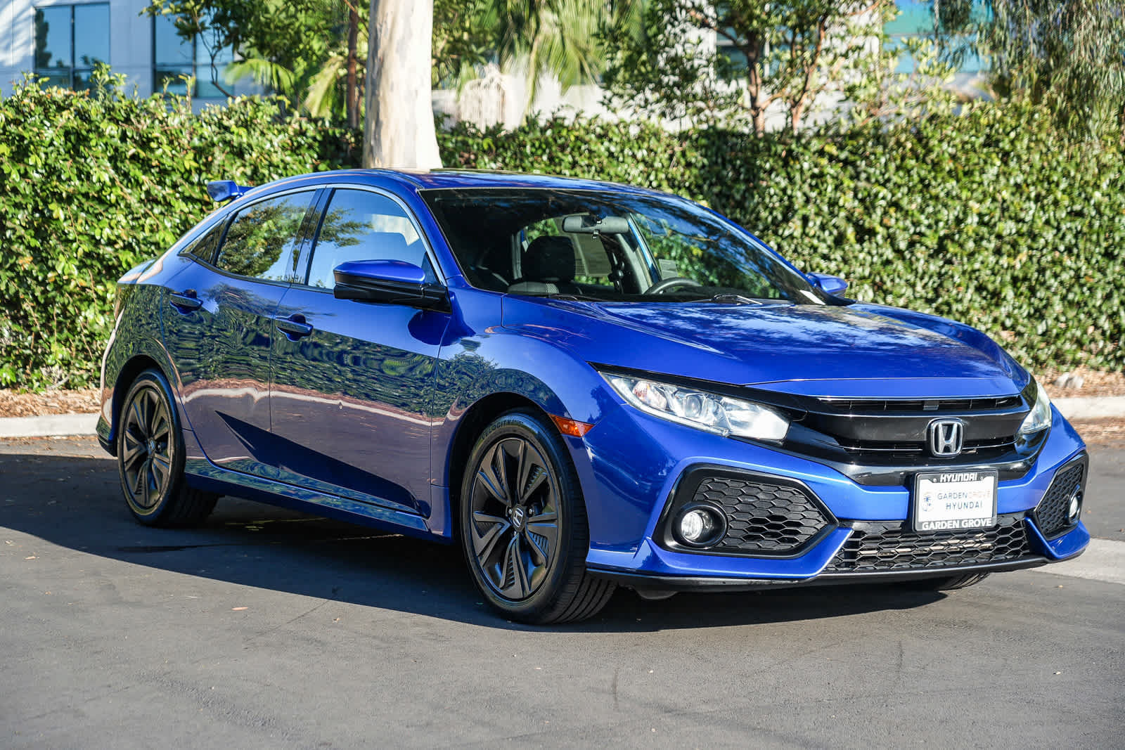 Used 2018 Honda Civic EX image 5