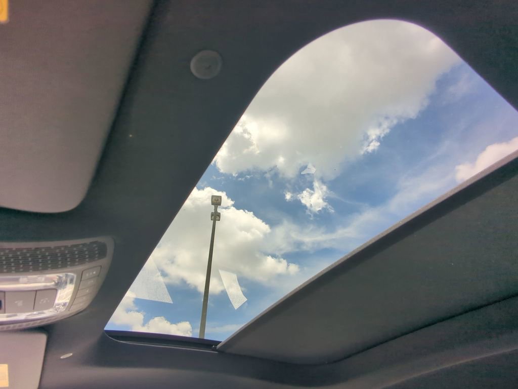 Used 2025 Mercedes-Benz CLA 250 image 15