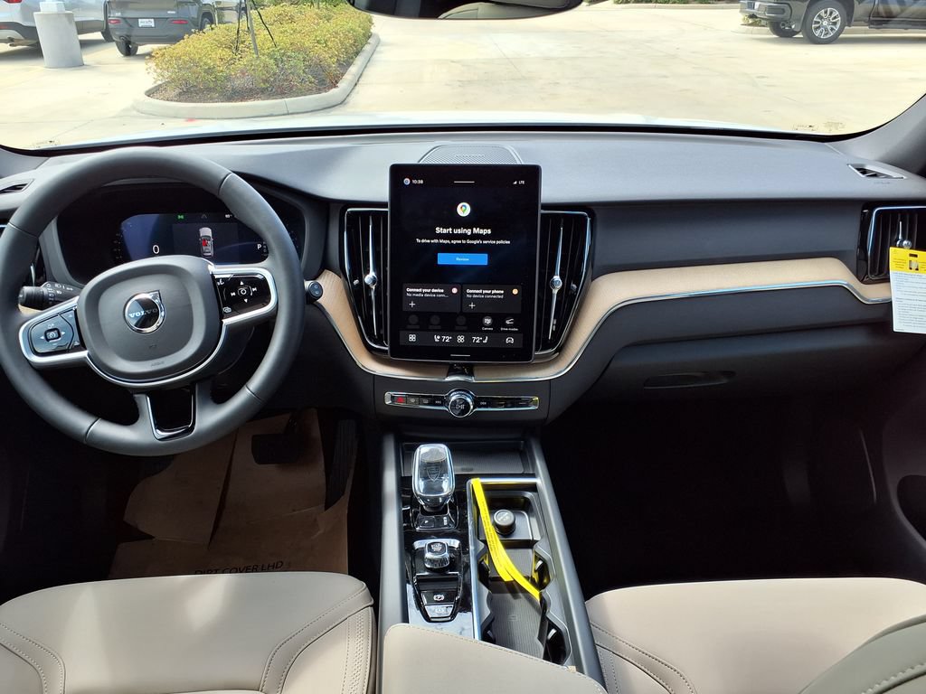 New 2026 Volvo XC60 B5 Plus w/ Climate Package AWD/4WD image 18
