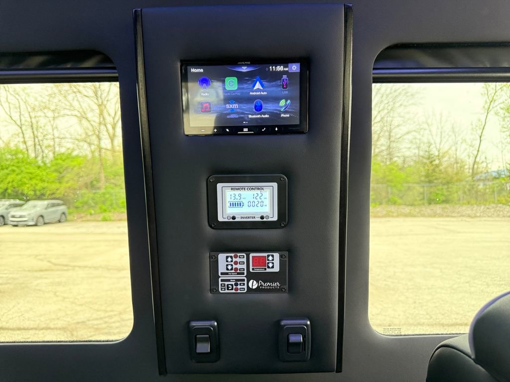 Used 2023 Mercedes-Benz Sprinter 3500 w/ Parking Package image 27