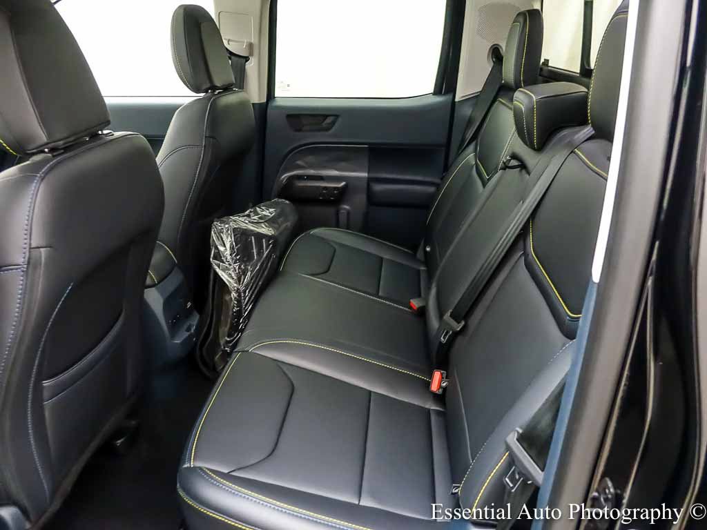 Used 2025 Ford Maverick Lobo AWD/4WD image 12