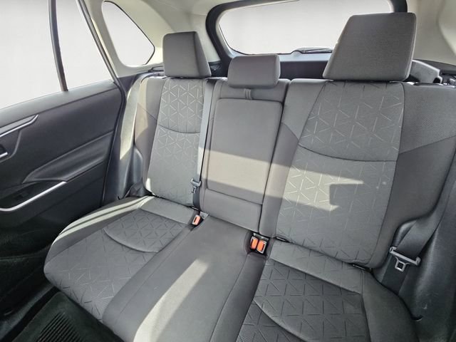 Used 2020 Toyota RAV4 XLE w/ Convenience Package AWD/4WD image 13
