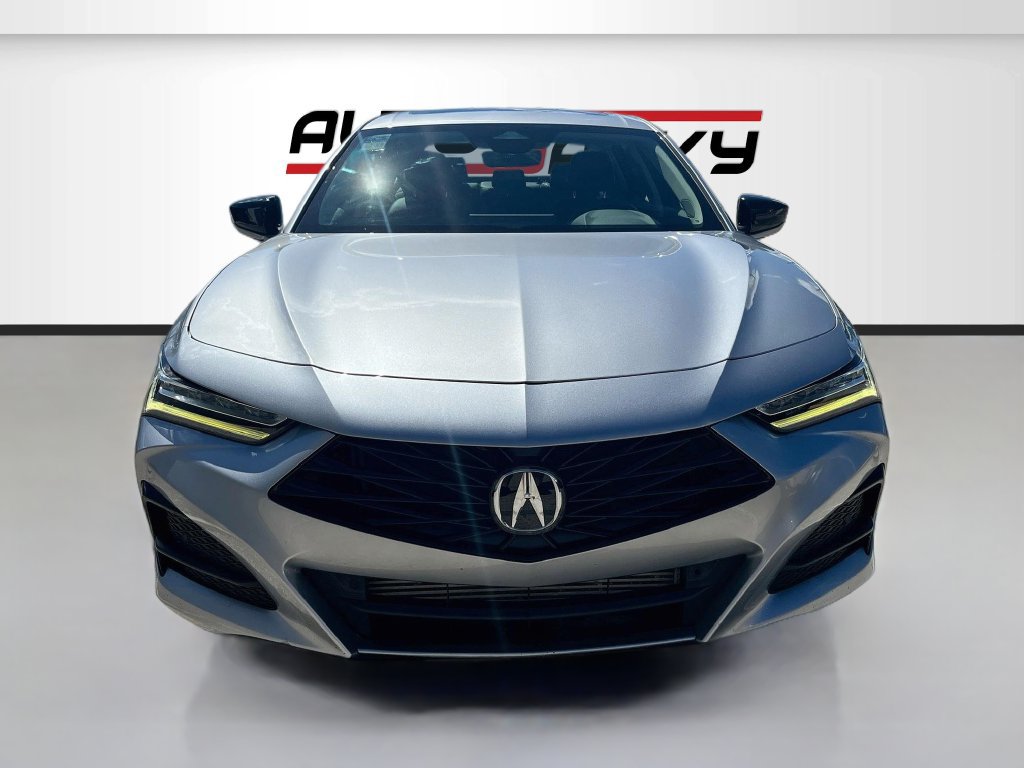 Used 2025 Acura TLX w/ Technology Package FWD image 2