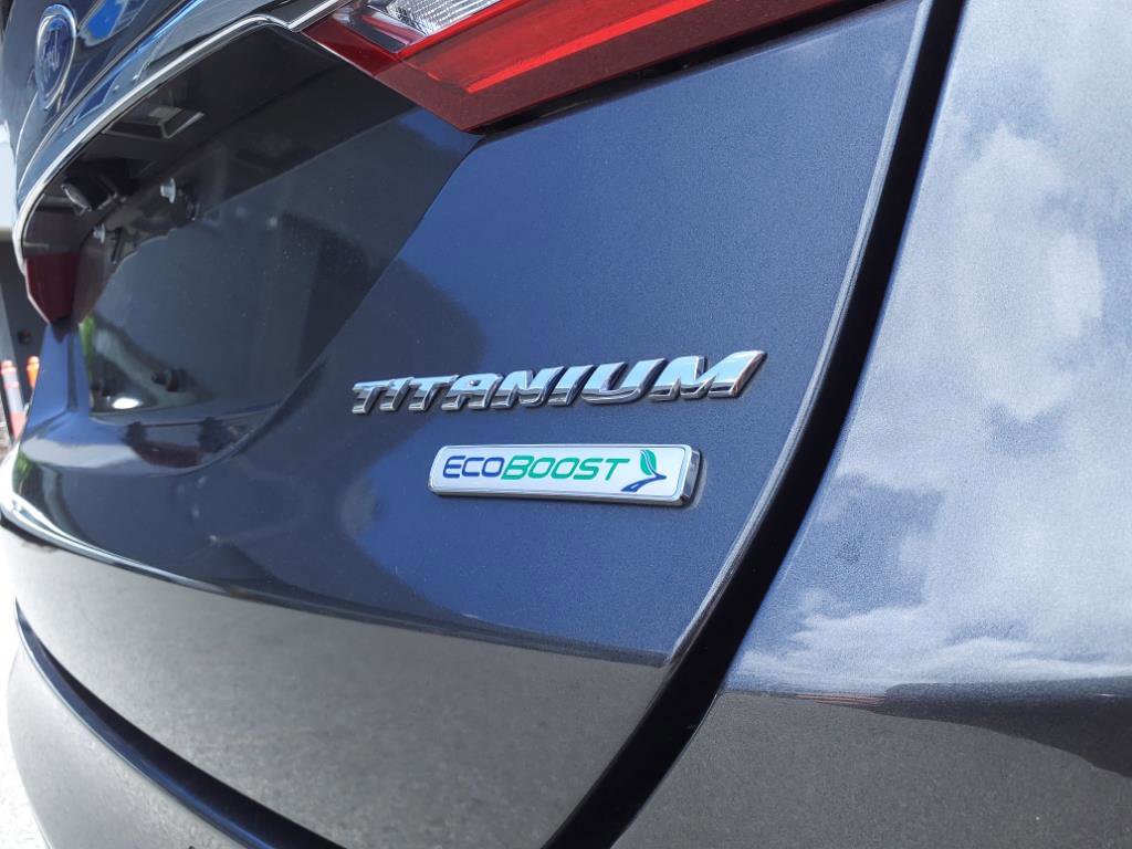 Used 2017 Ford Fusion Titanium image 13