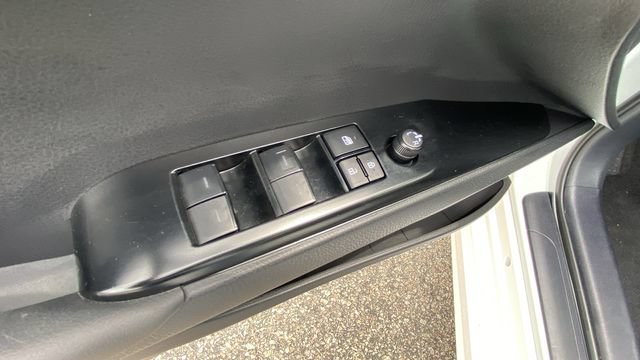 Used 2025 Toyota Camry SE FWD image 17