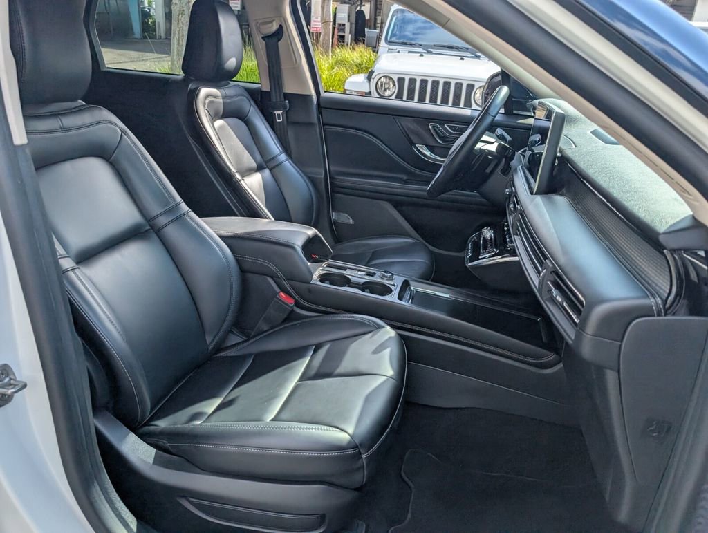 Used 2023 Lincoln Corsair FWD image 17