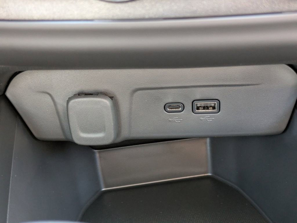 New 2026 Chevrolet Trax LS w/ Driver Confidence Package image 21