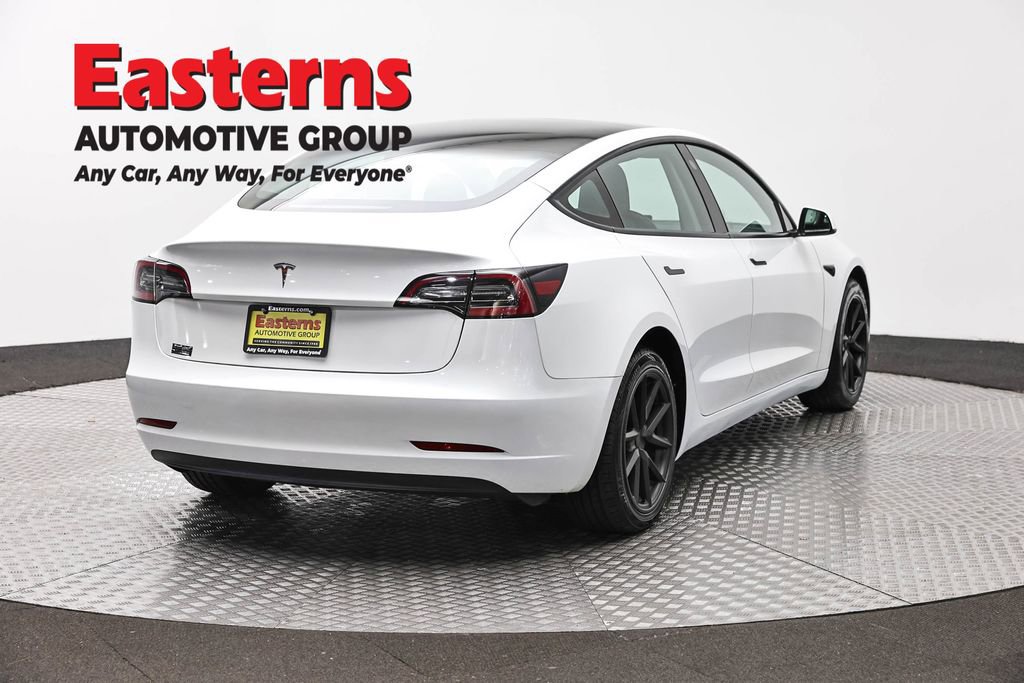 Used 2023 Tesla Model 3 Standard Range RWD image 5