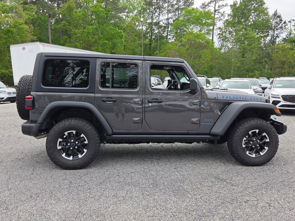 Used 2025 Jeep Wrangler Unlimited Rubicon 4xe image 13