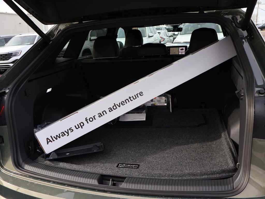 New 2026 Volkswagen Atlas Cross Sport SEL Premium R-Line image 20