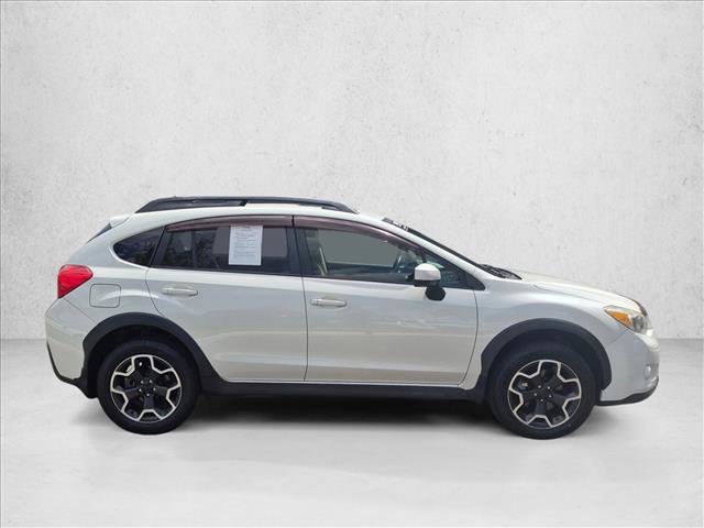 Used 2015 Subaru Crosstrek 2.0i Premium w/ Moonroof Package image 4