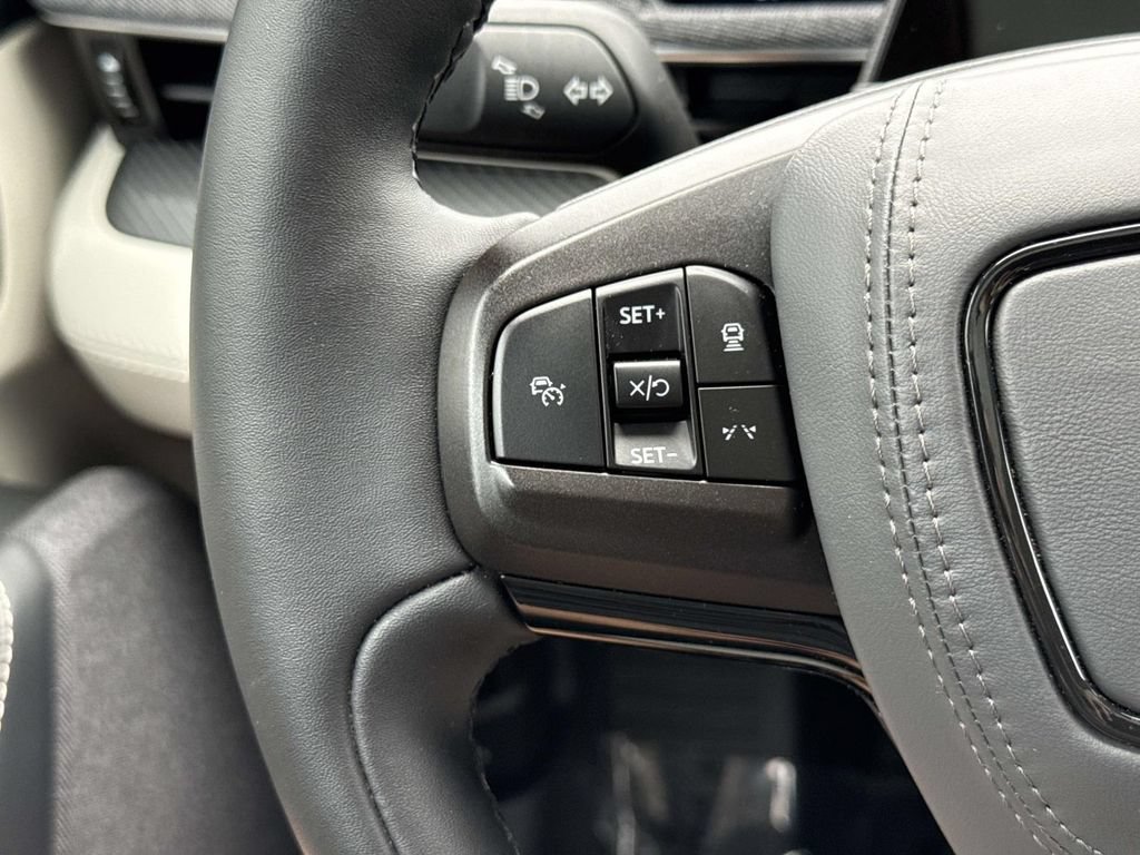 Used 2022 Ford Mustang Mach-E Premium AWD/4WD image 39