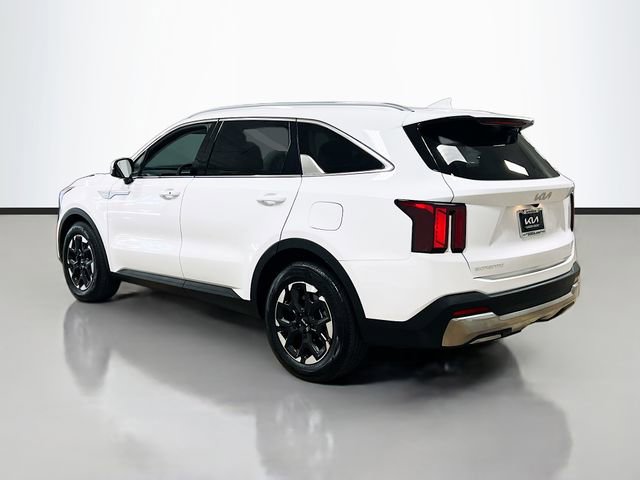 Used 2024 Kia Sorento S w/ Panoramic Sunroof Package image 5