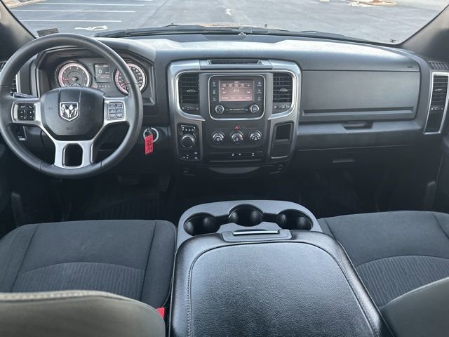 Used 2024 RAM 1500 Classic Warlock image 30