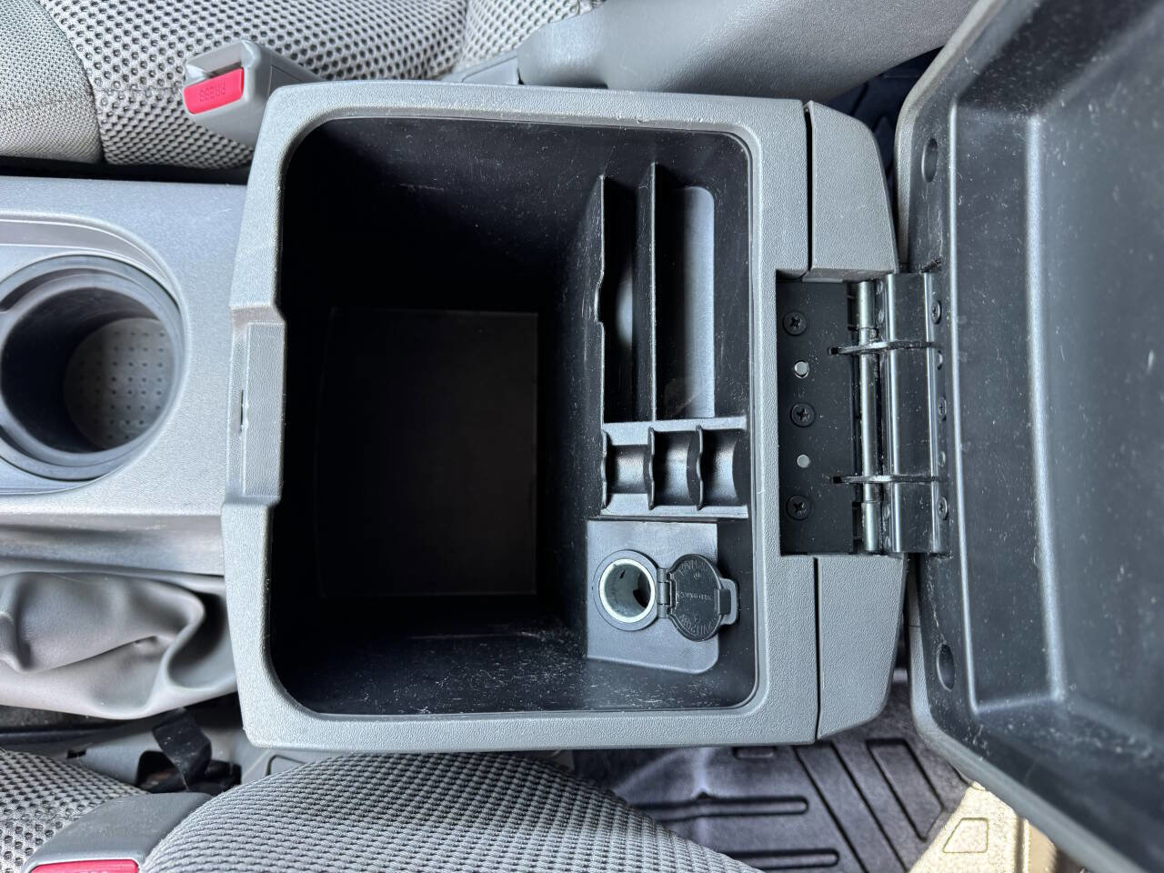 Used 2013 Nissan Frontier S AWD/4WD image 23