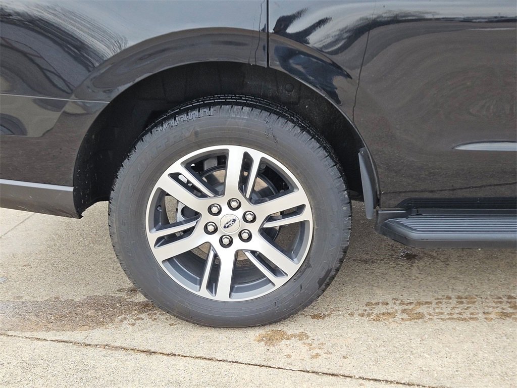 Used 2024 Ford Expedition XLT image 10