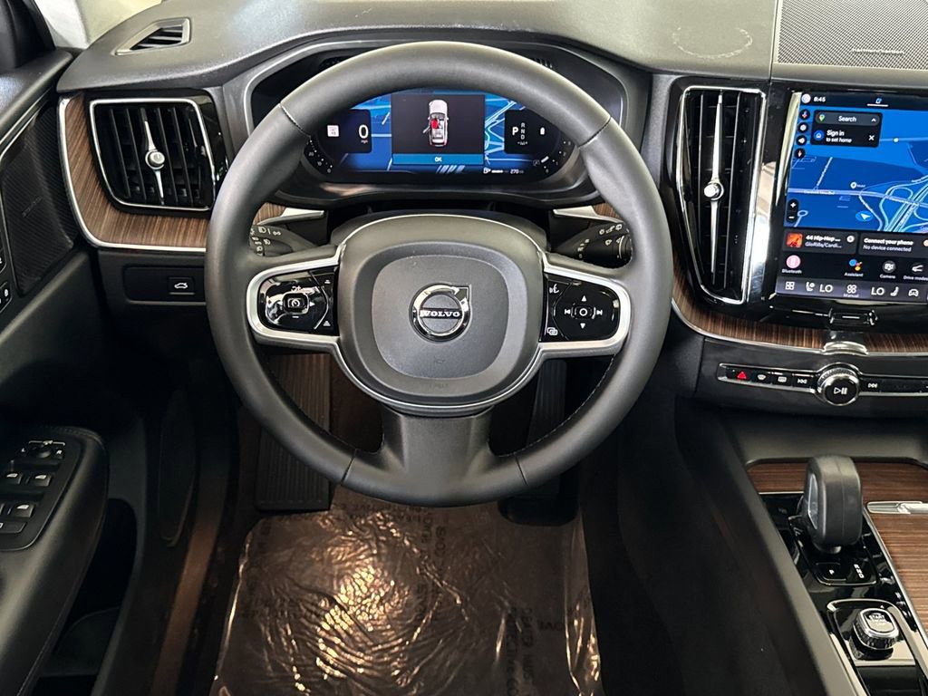 Certified 2023 Volvo XC60 B5 Plus w/ Climate Package FWD image 13