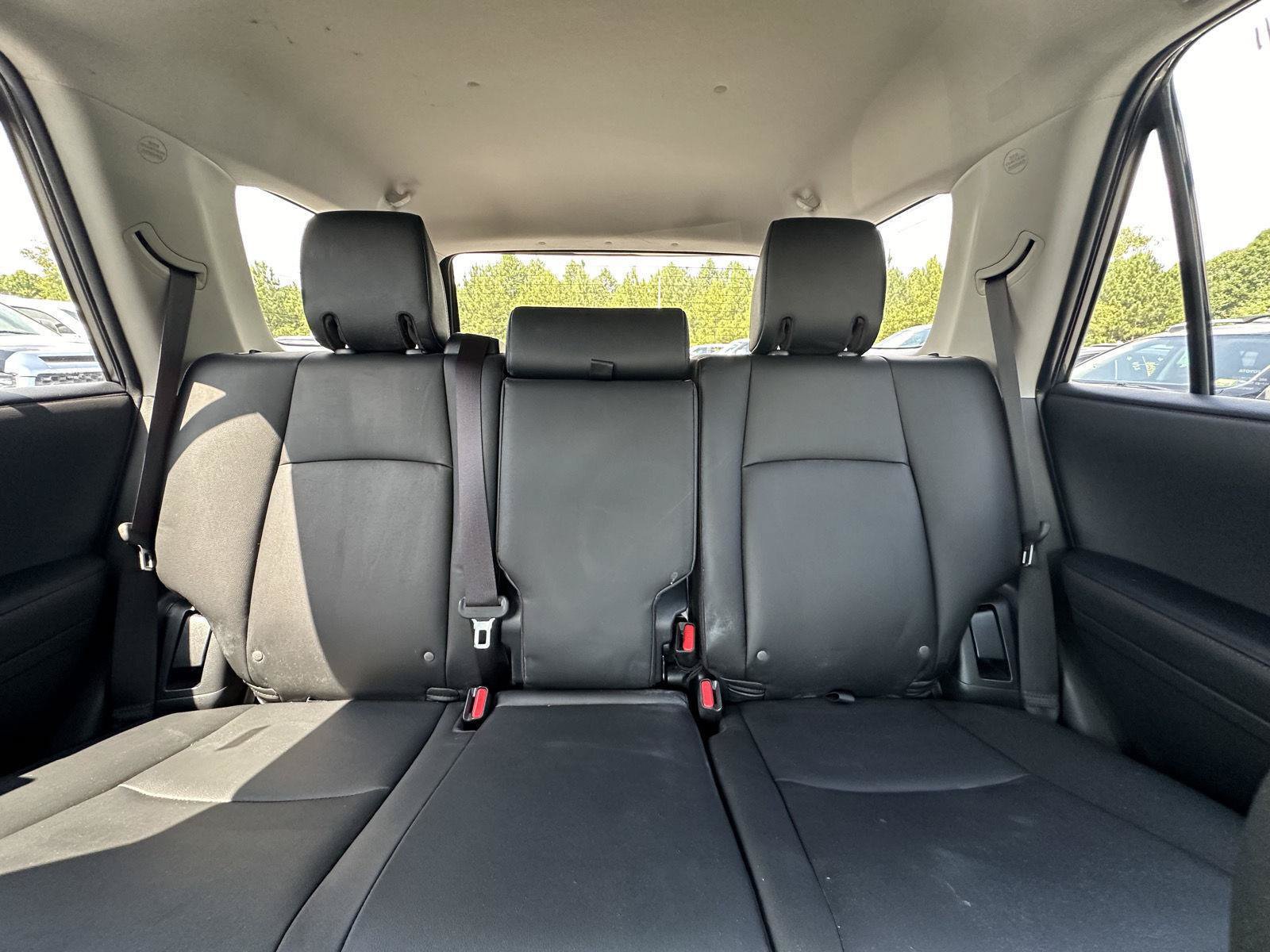 Used 2020 Toyota 4Runner Venture w/ Moonroof Package AWD/4WD image 13