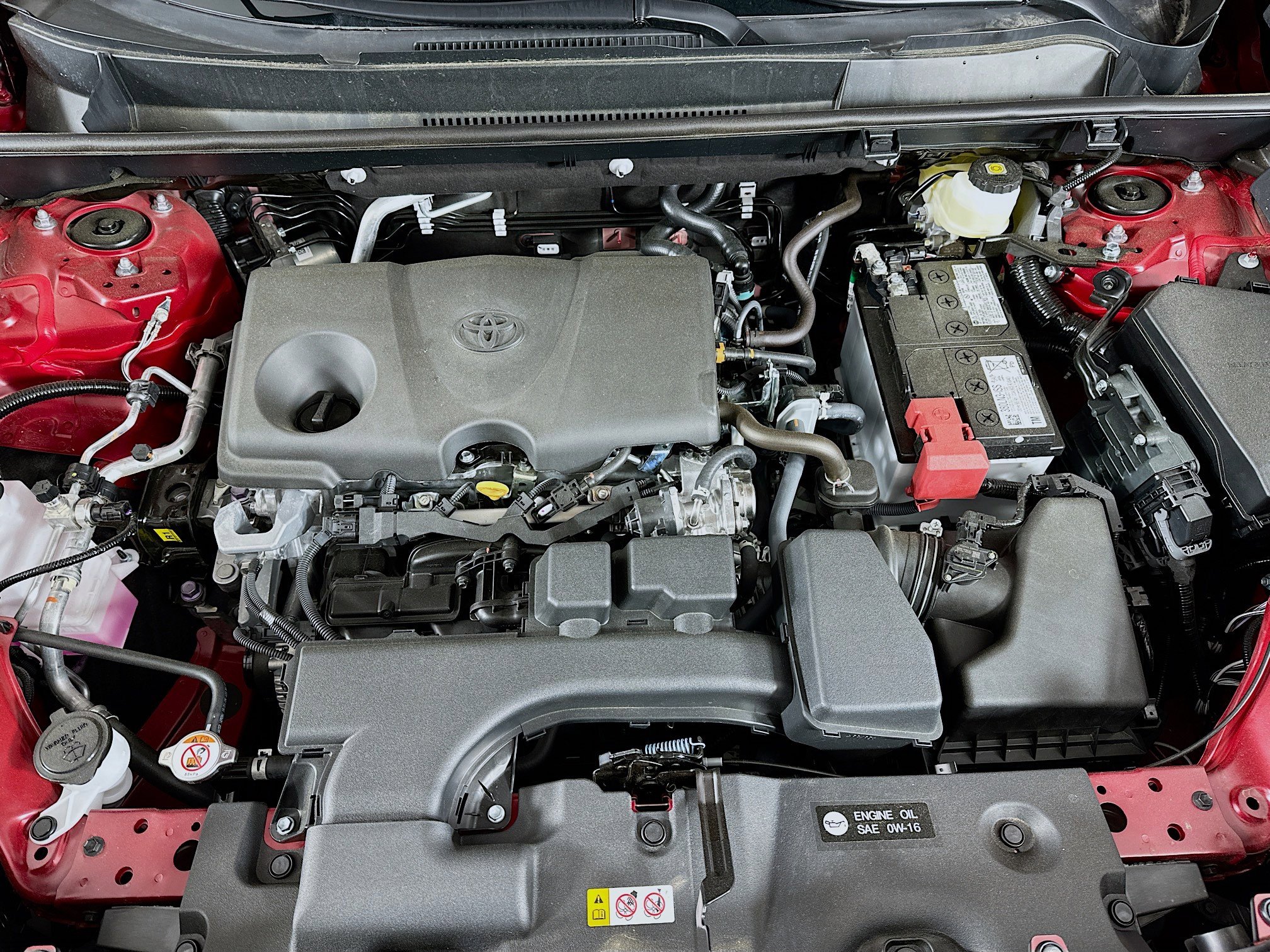Used 2025 Toyota RAV4 XLE w/ Convenience Package FWD image 33