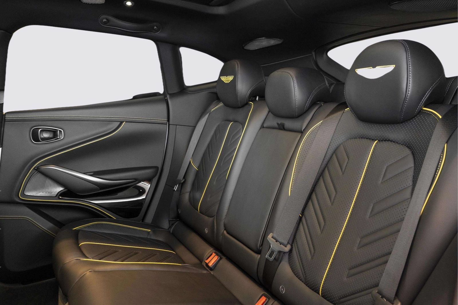 New 2026 Aston Martin DBX S AWD/4WD image 59