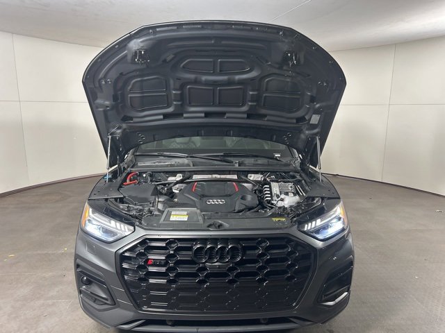 Used 2023 Audi SQ5 Prestige w/ Prestige Package image 32