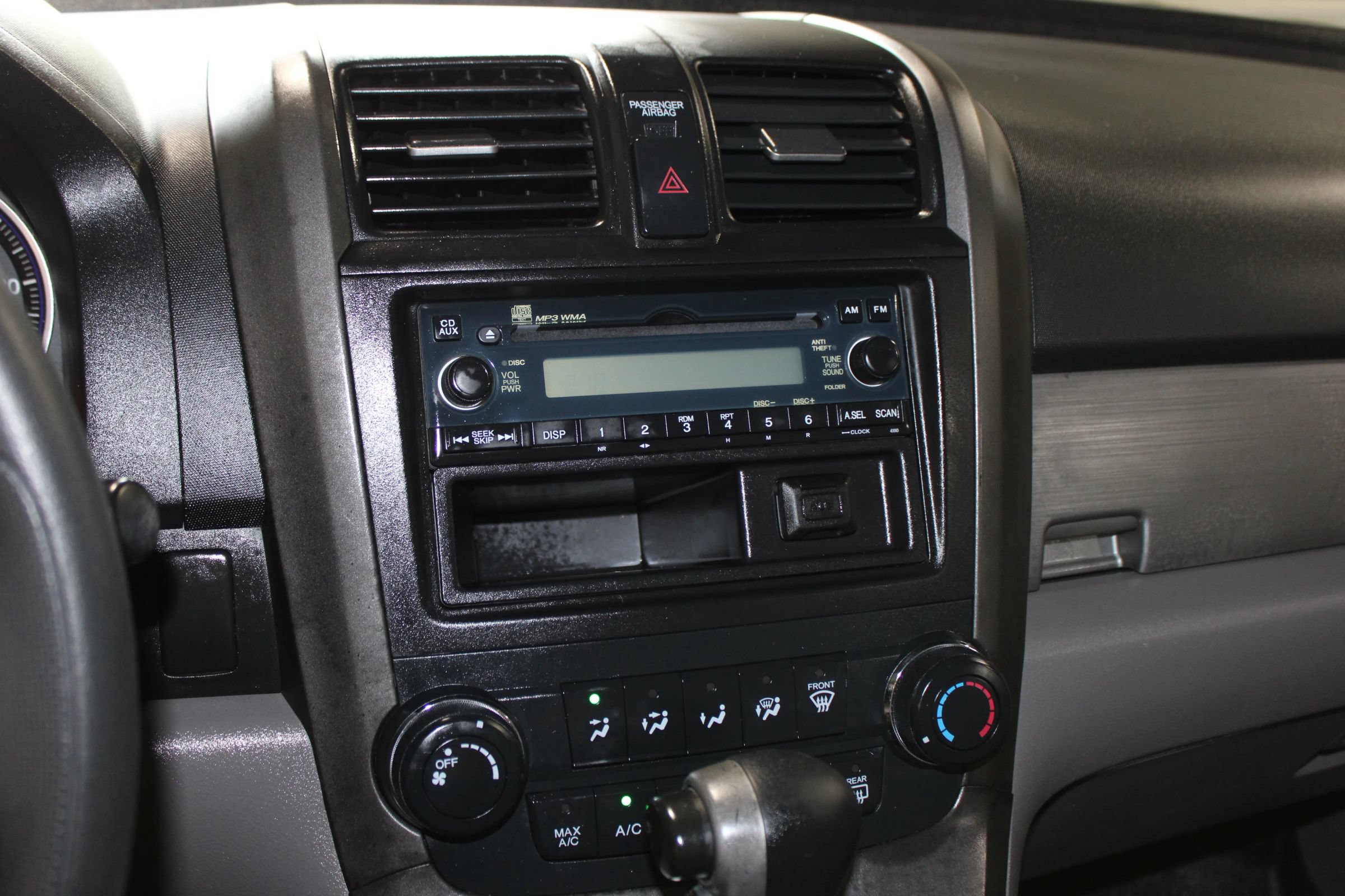 Used 2011 Honda CR-V LX image 17