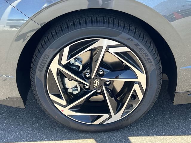 New 2026 Hyundai Sonata SEL FWD image 35