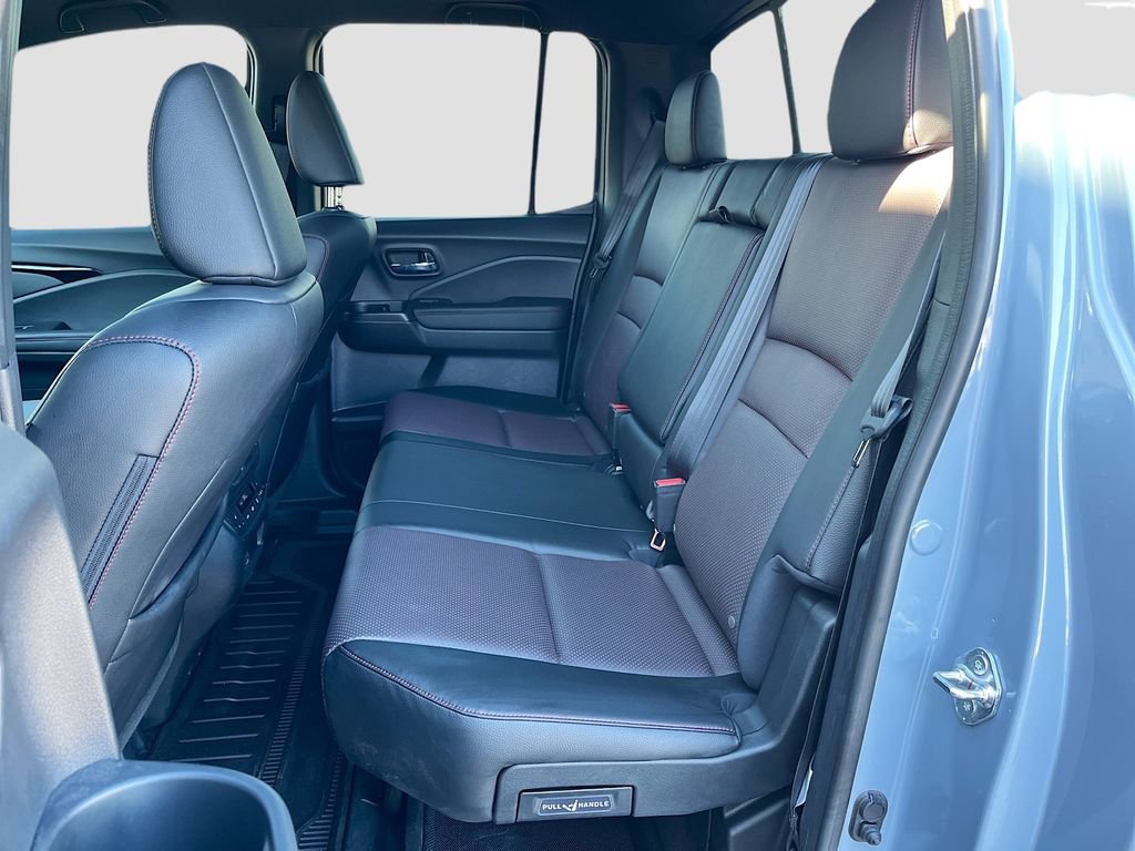 Used 2025 Honda Ridgeline Black Edition image 25