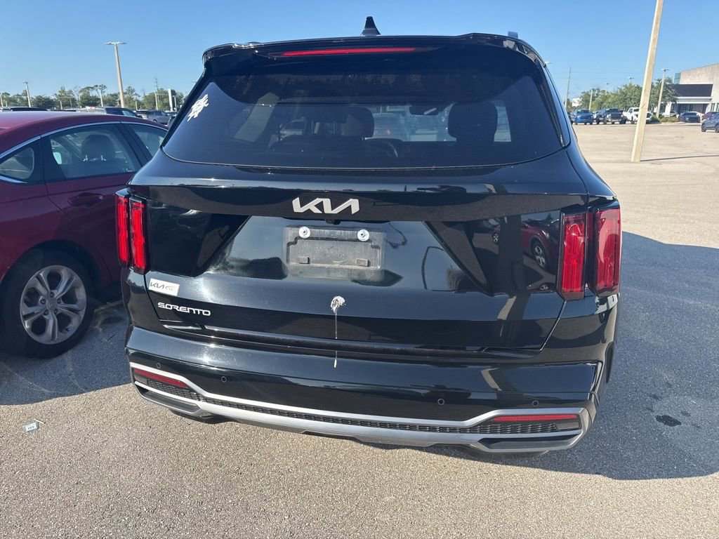 Used 2023 Kia Sorento SX FWD image 4
