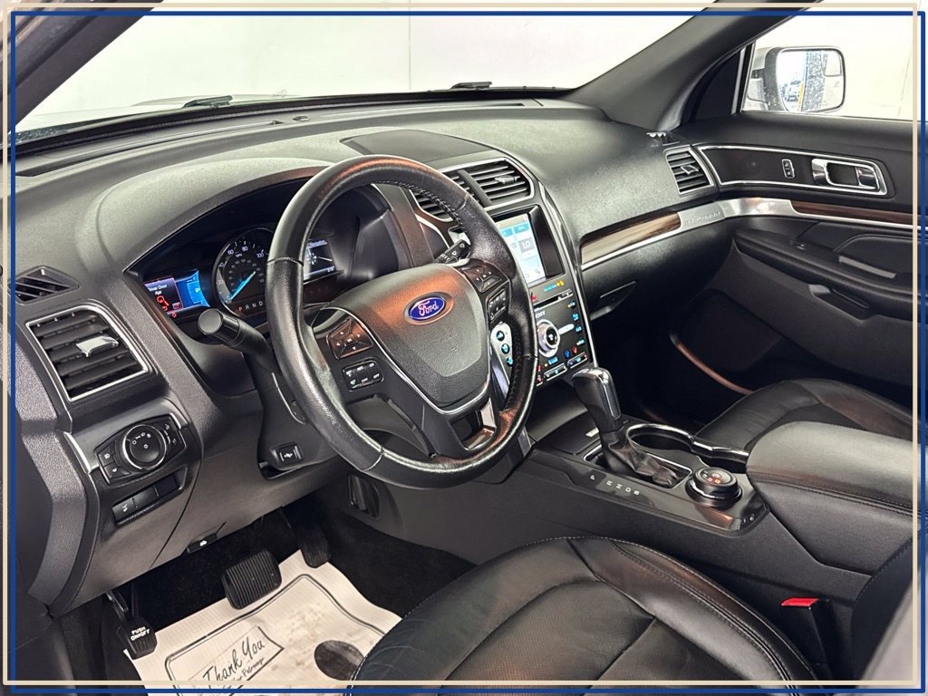 Used 2017 Ford Explorer Limited AWD/4WD image 16