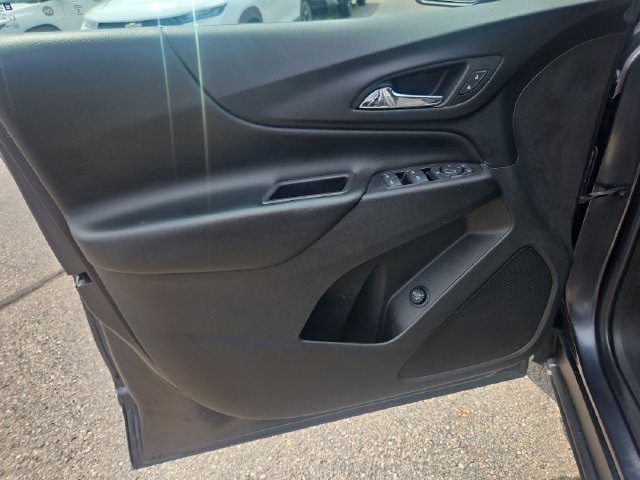 Used 2022 Chevrolet Equinox LT FWD image 11
