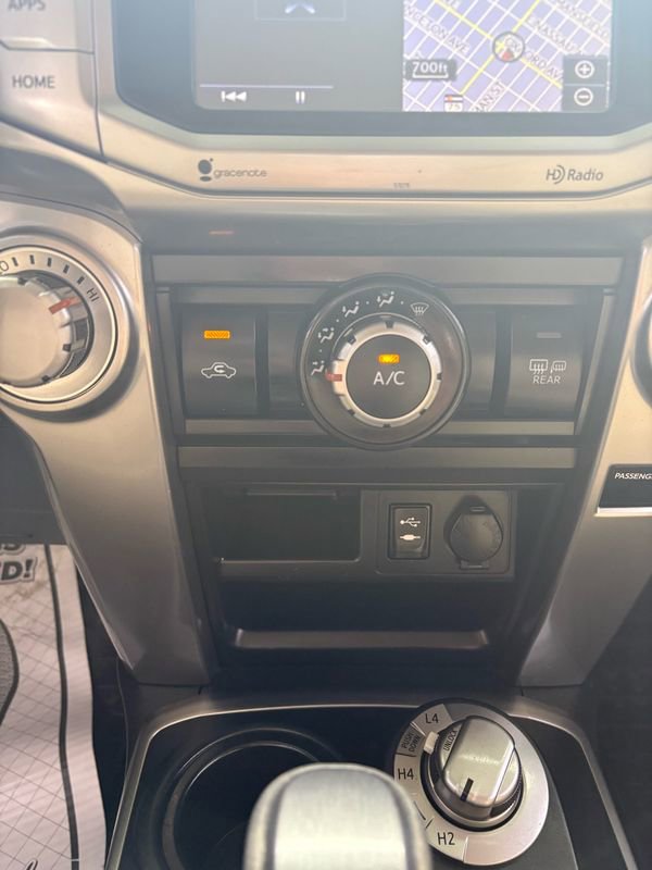 Used 2015 Toyota 4Runner SR5 Premium AWD/4WD image 28