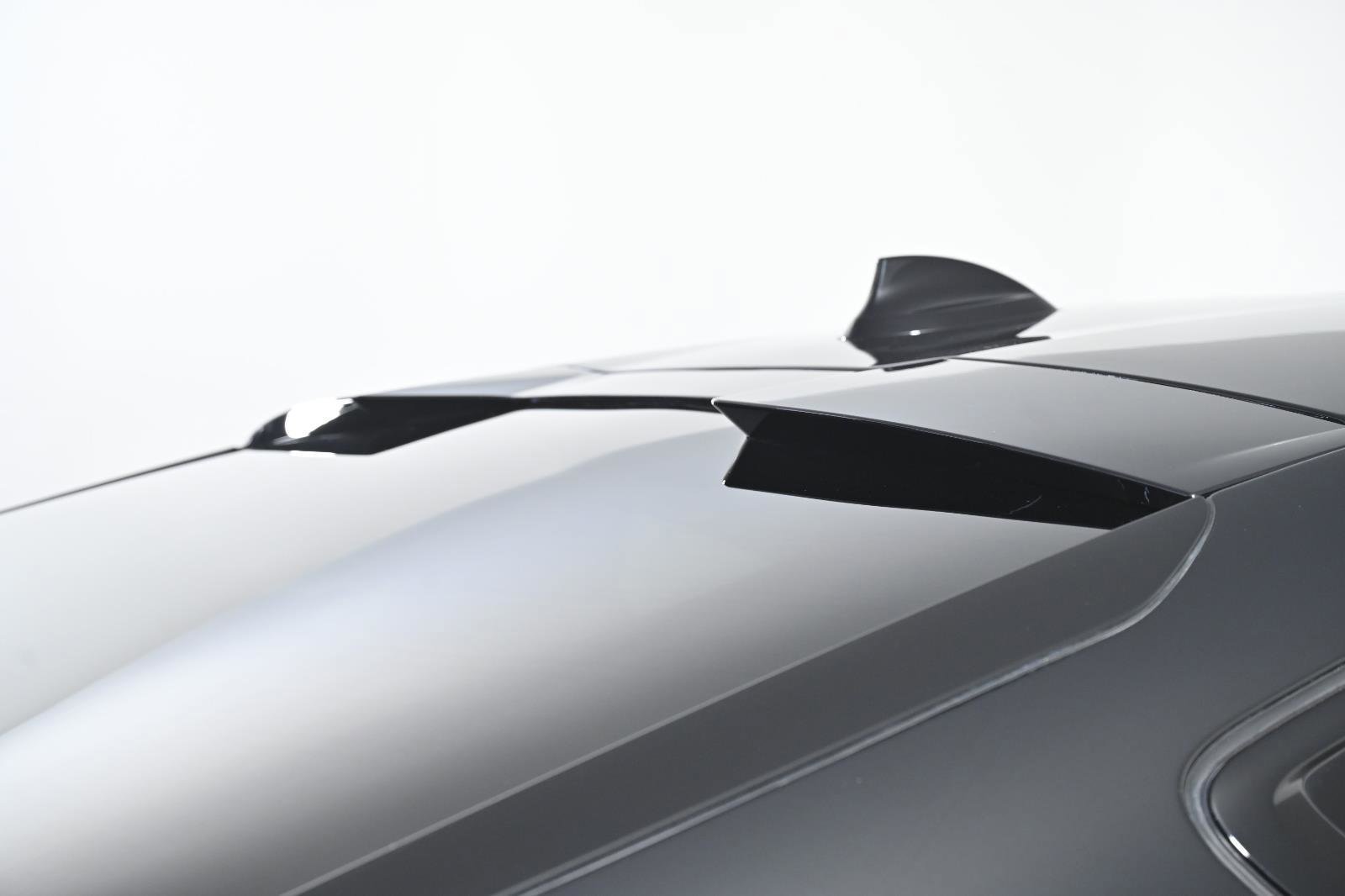 Used 2023 BMW X6 M50i w/ Executive Package image 10