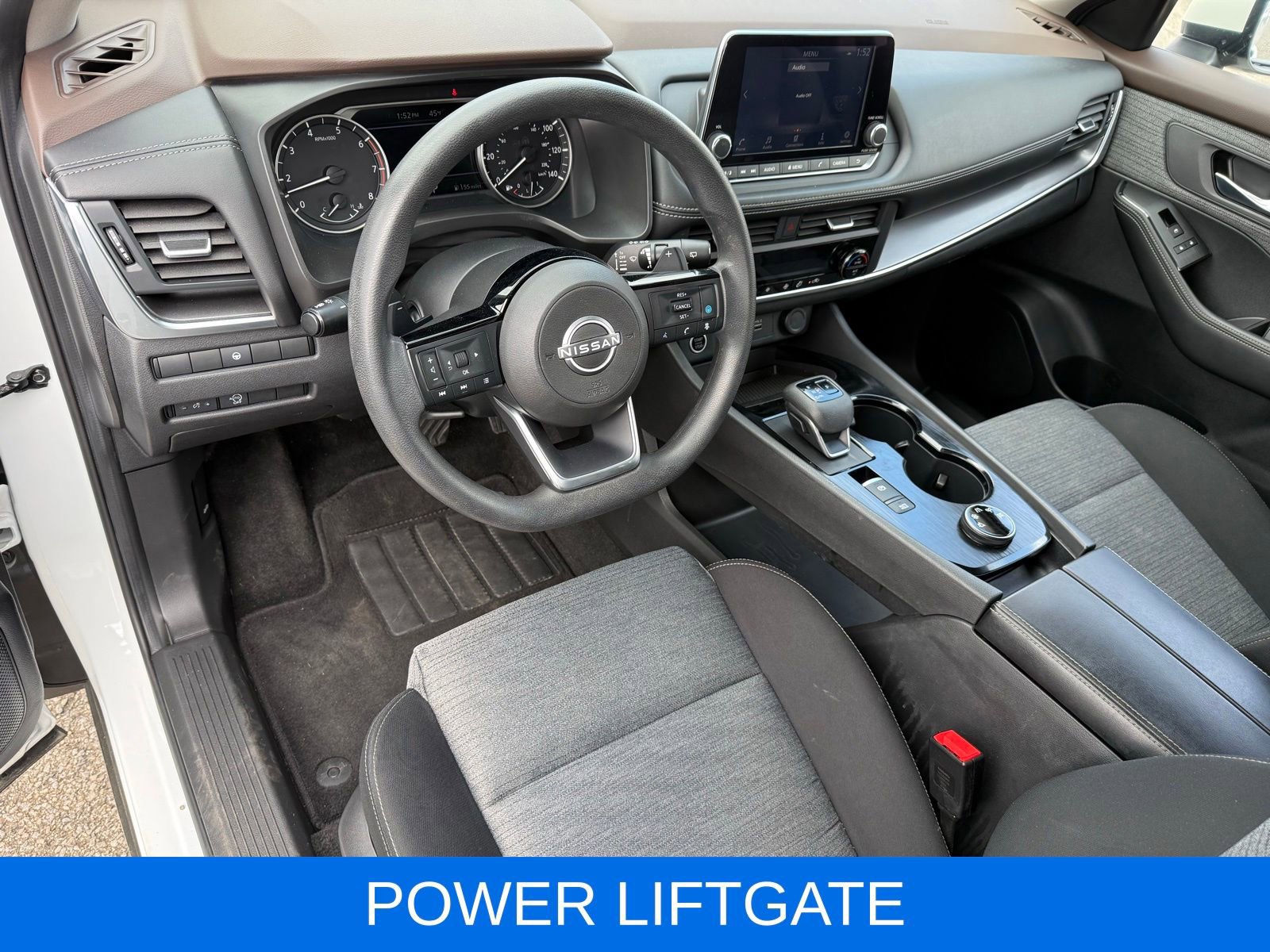 Used 2023 Nissan Rogue SV image 17