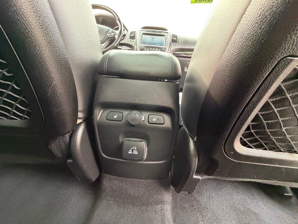 Used 2014 Kia Sorento SX FWD image 19