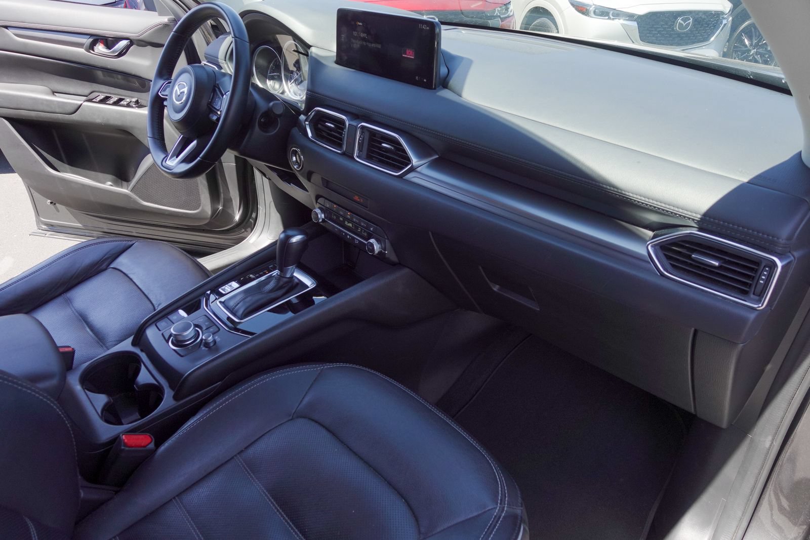 Certified 2025 MAZDA CX-5 AWD 2.5 S w/ Preferred Package image 13