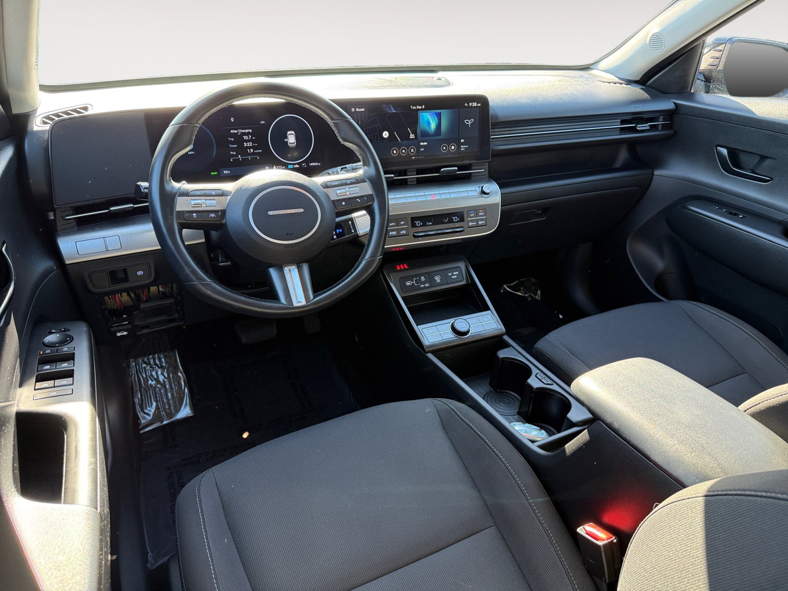 Used 2024 Hyundai Kona SEL FWD image 15