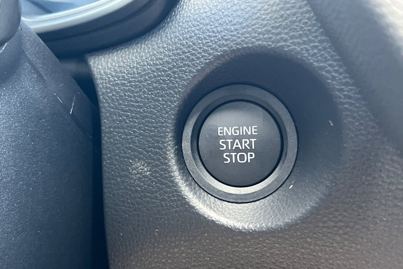 New 2026 Toyota Corolla Cross LE image 25