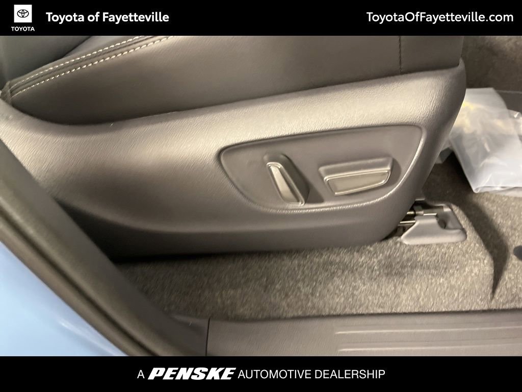 Used 2026 Toyota Land Cruiser Base image 7