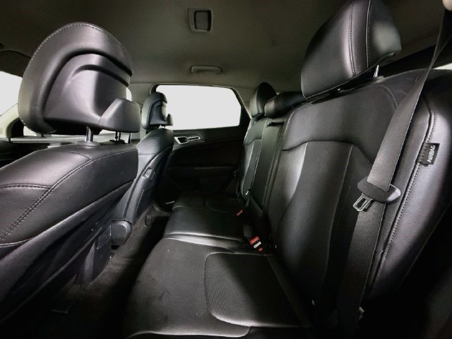Used 2025 Kia Sportage EX FWD image 24