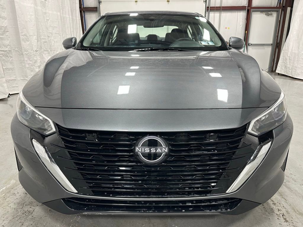Used 2025 Nissan Sentra S image 2