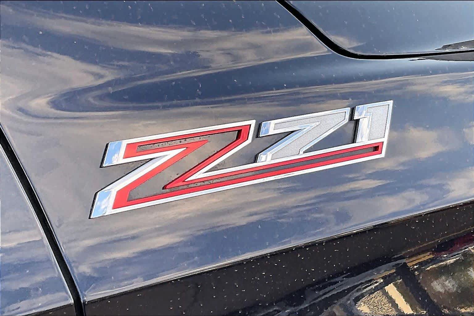 Used 2024 Chevrolet Tahoe Z71 w/ Luxury Package AWD/4WD image 11