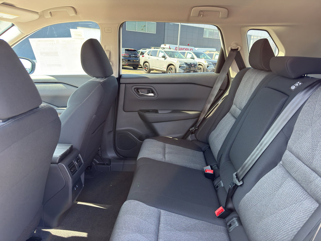 New 2026 Nissan Rogue SV image 32